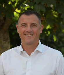 S JAVOGUES